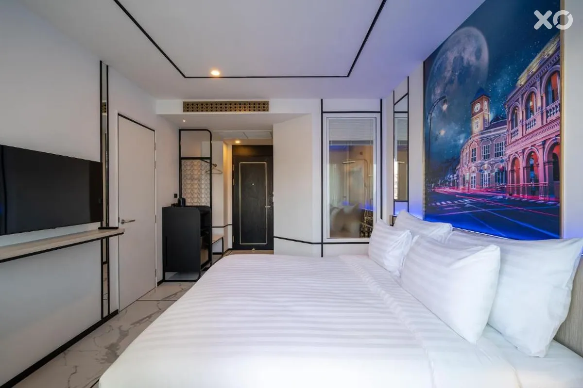 Ratri Phuket Old Town Hotel