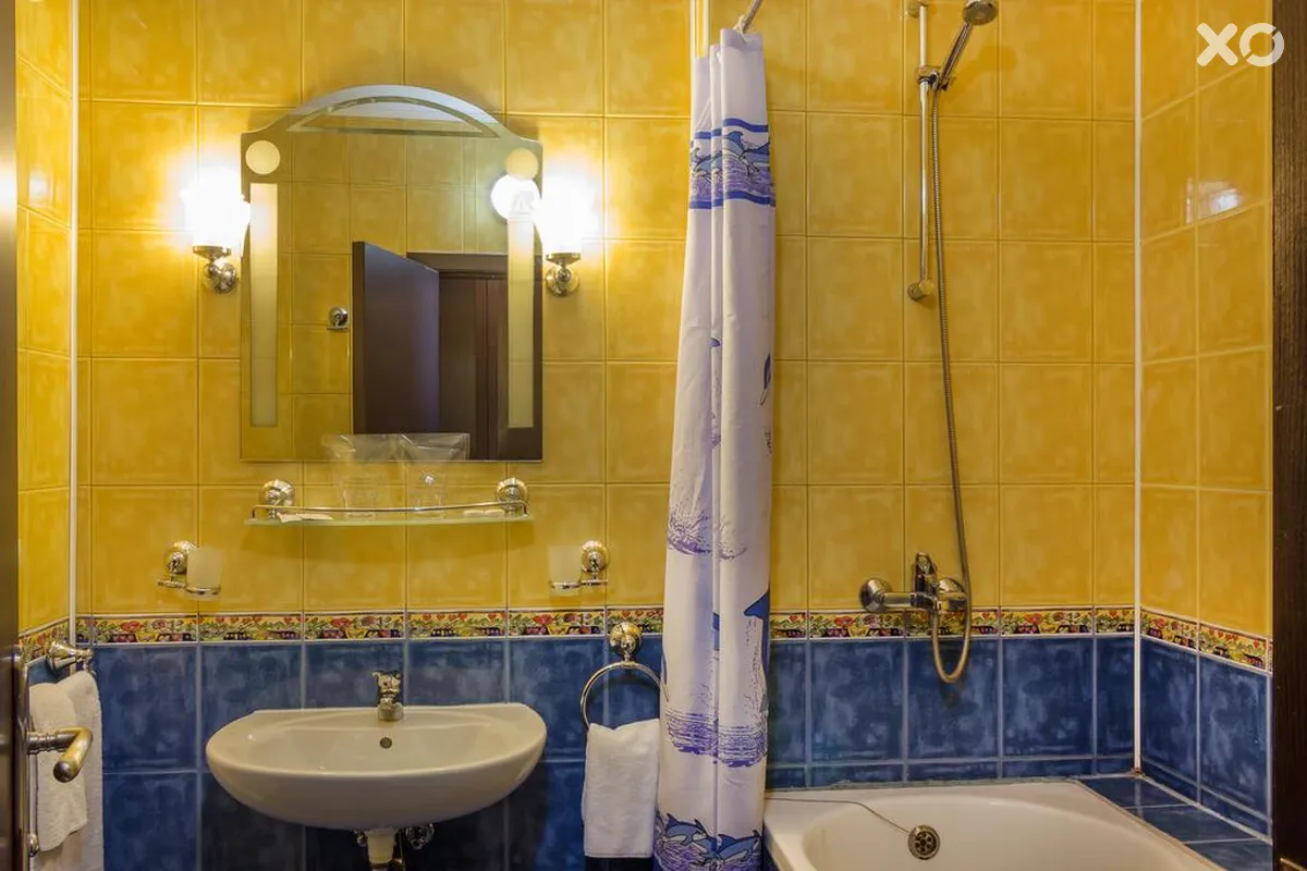 Amaris Hotel