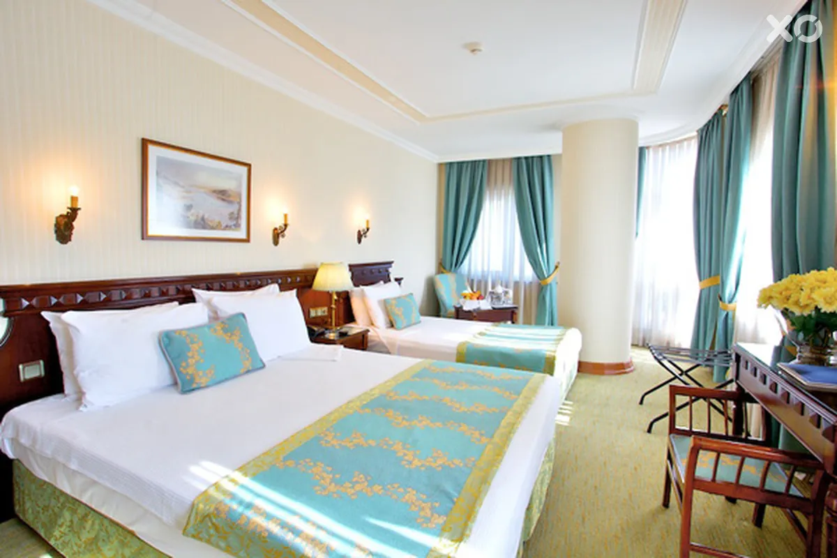 Bulvar Palas Hotel