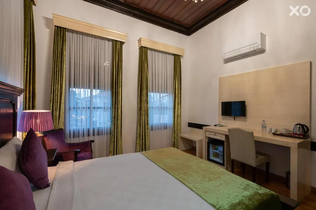 Cedrus Hotel