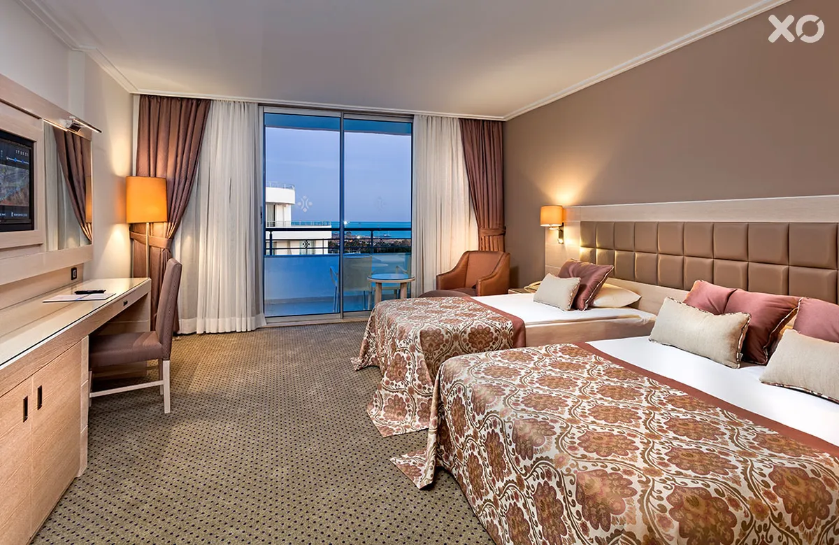 Miracle Resort Hotel