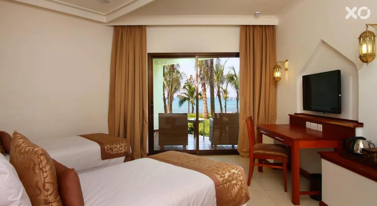 Sea Cliff Resort & Spa