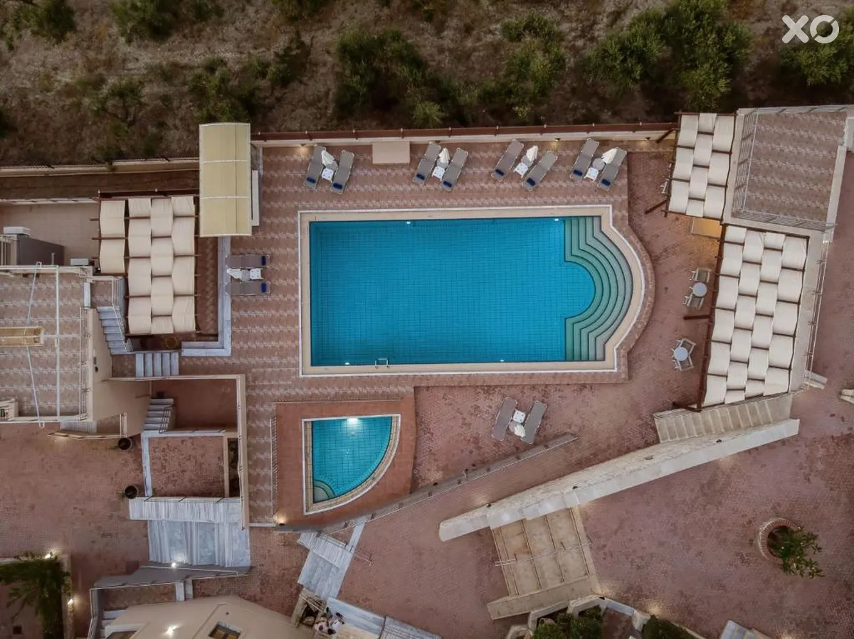 Sunrise Suites & Apartments