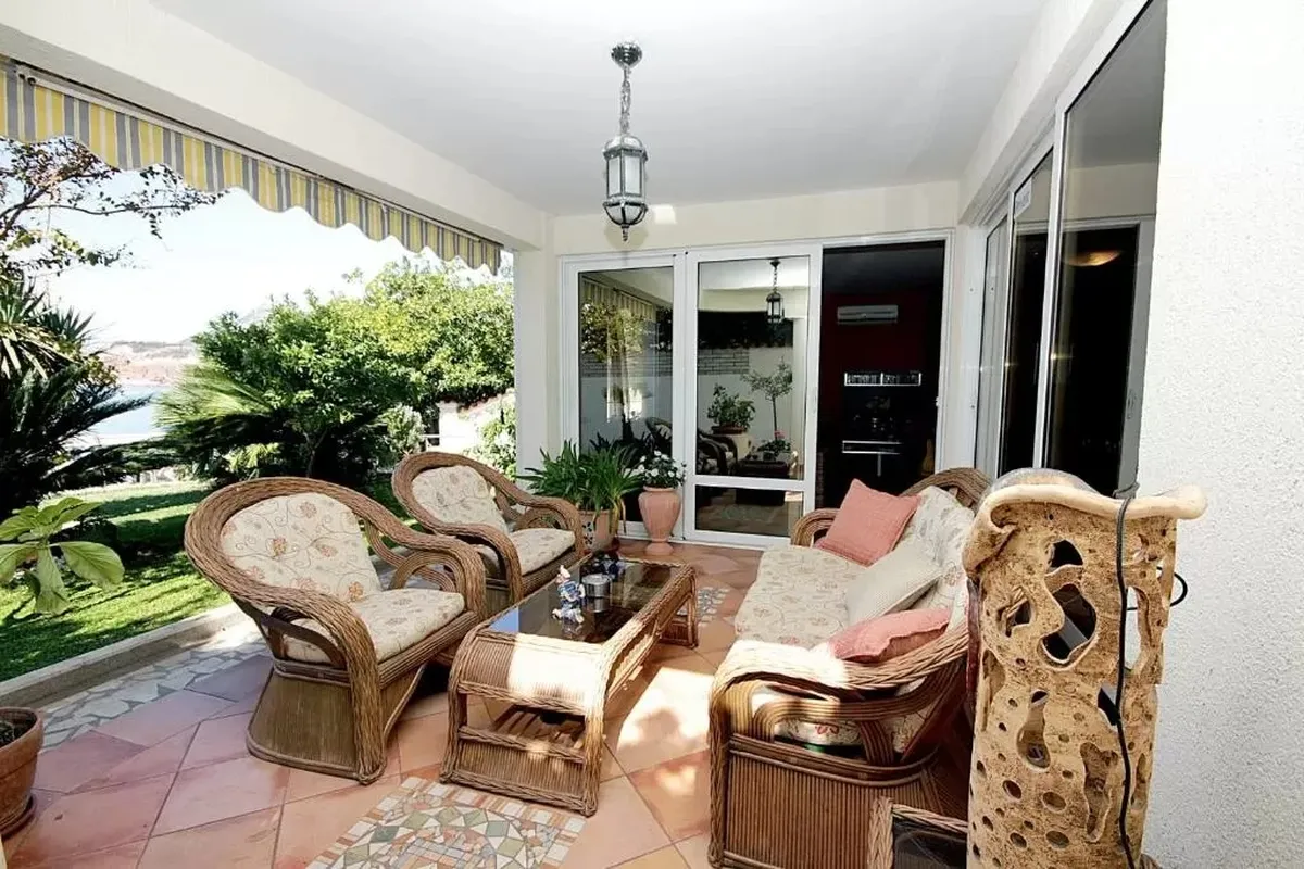 Mare Mar Villa