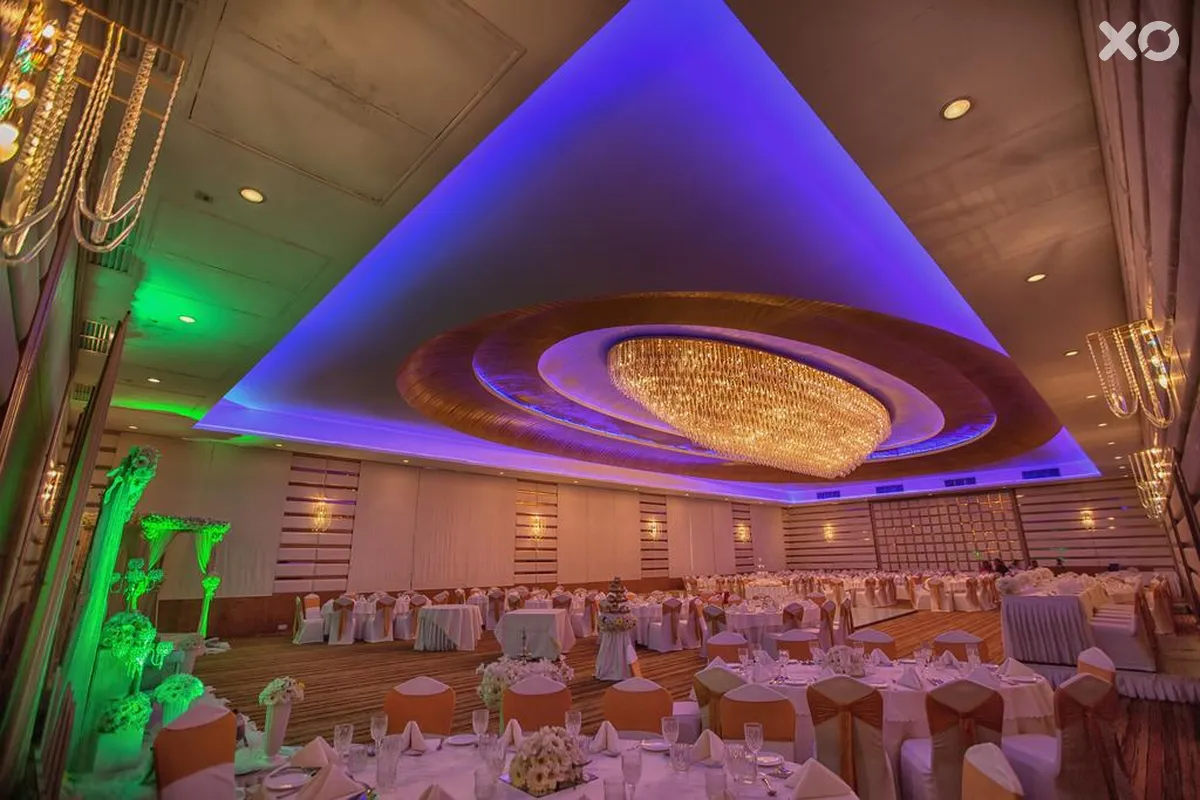Avenra Beach Hotel