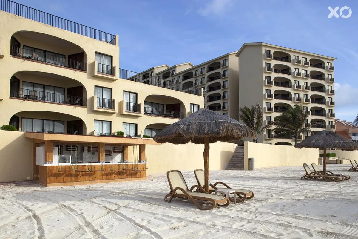 Emporio Cancun