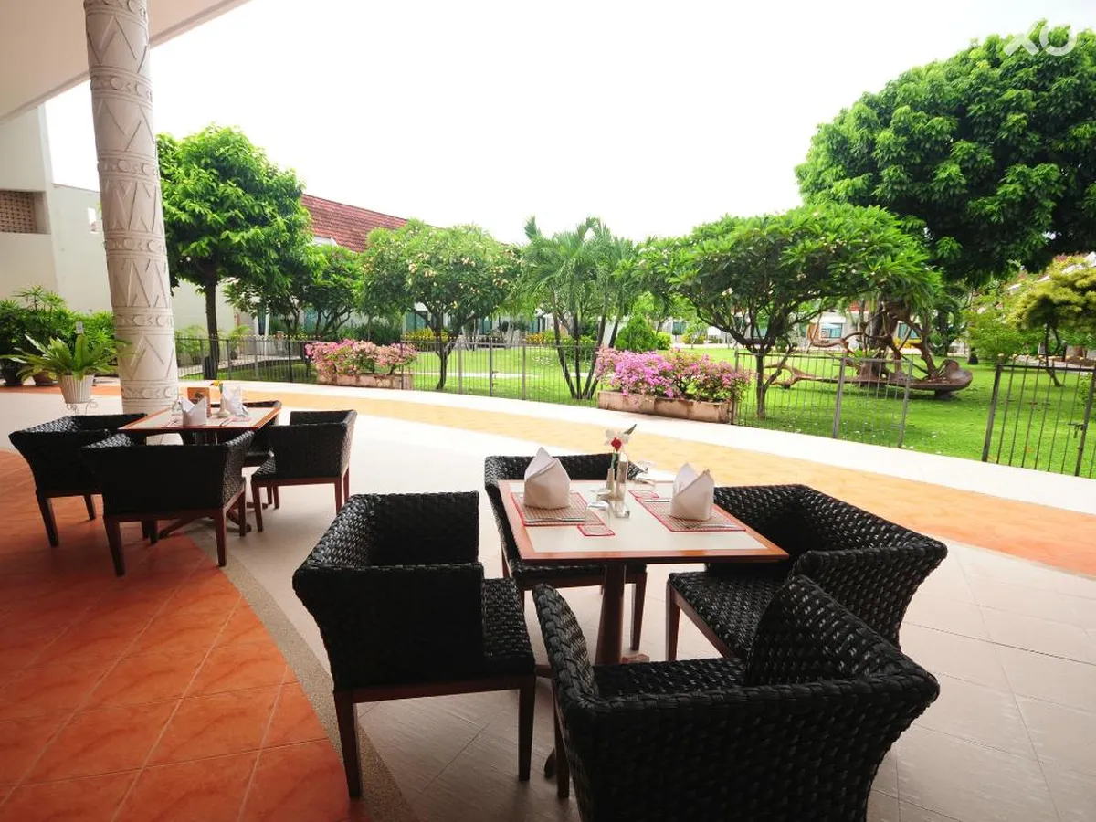 Tropicana Hotel