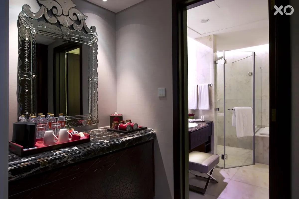 Bab Al Qasr Hotel & Residences