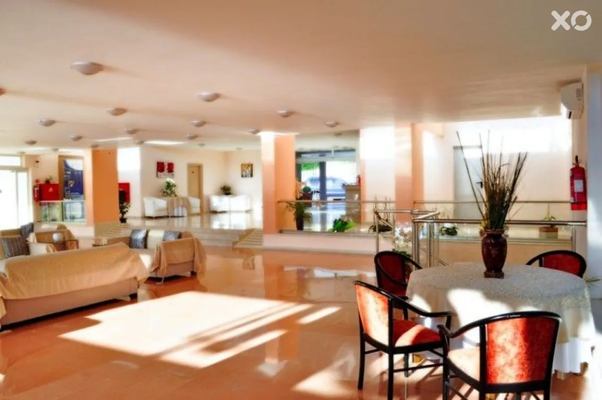 Alexander Beach Hotel