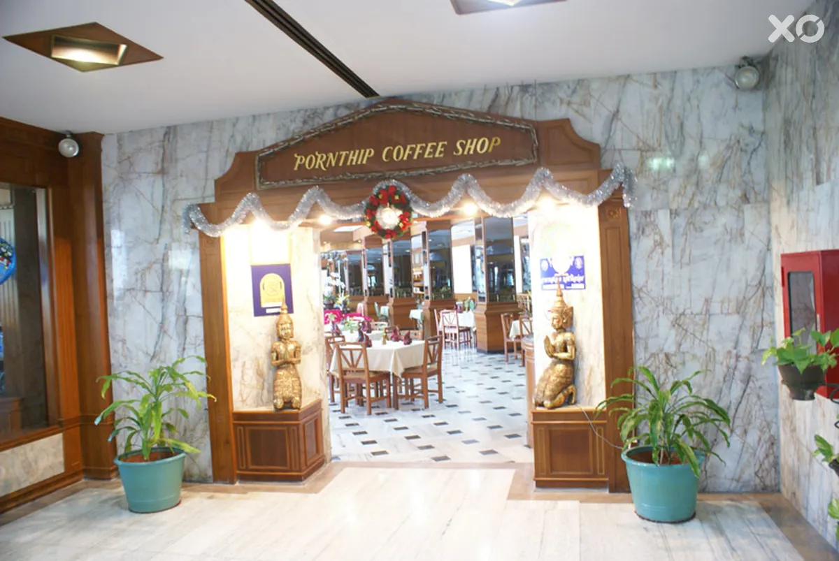 Royal Palace Hotel