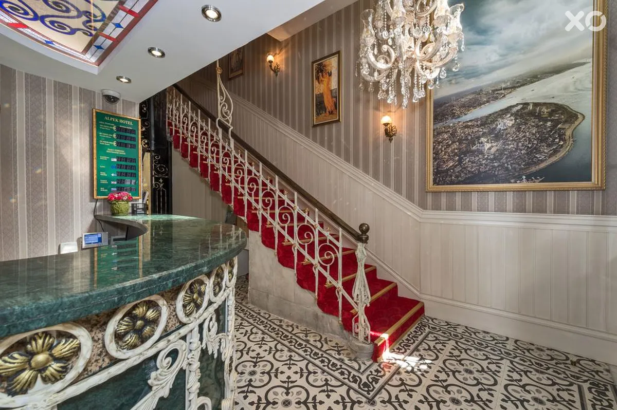 Alpek Hotel