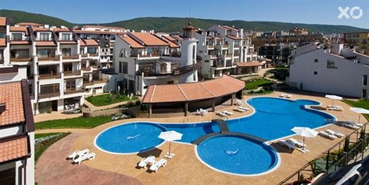 Lighthouse Aparthotel