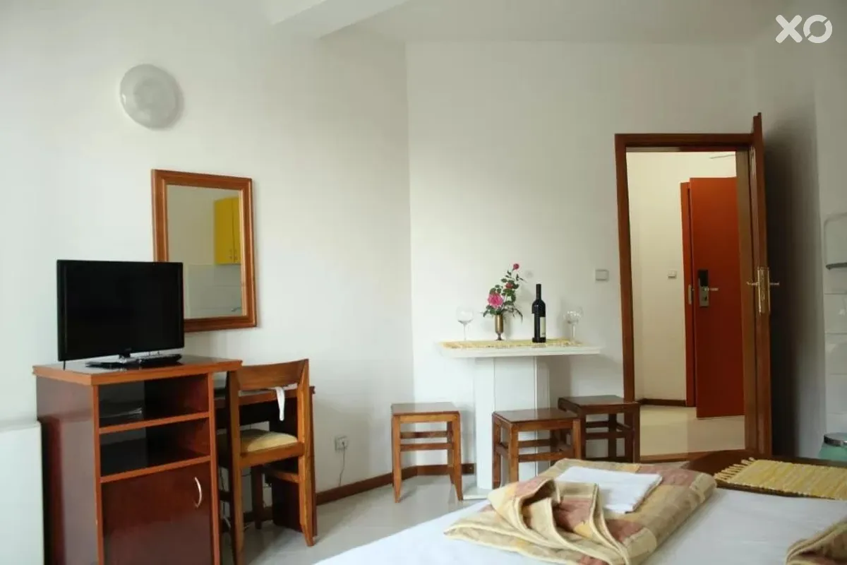 Danica Hotel