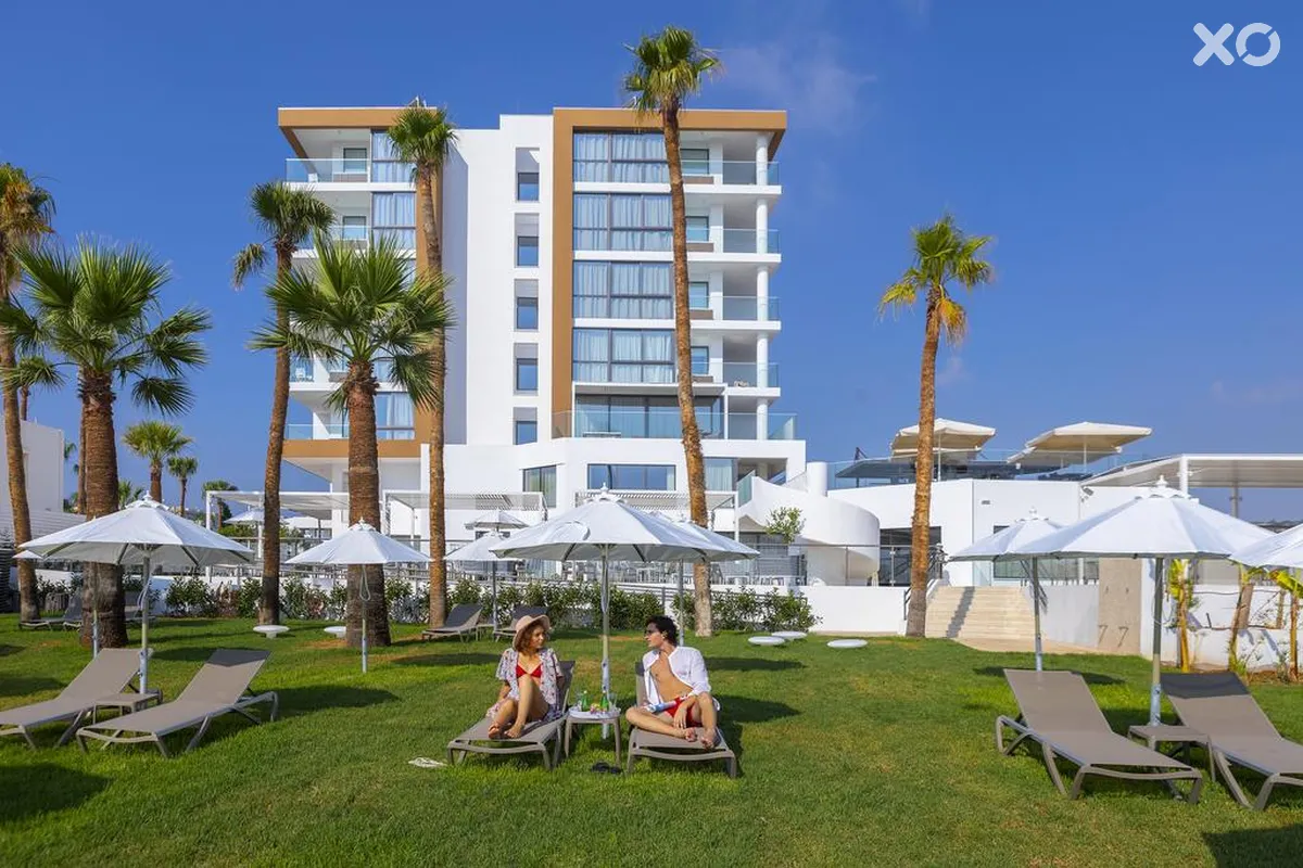 Leonardo Crystal Cove Hotel & Spa by the Sea