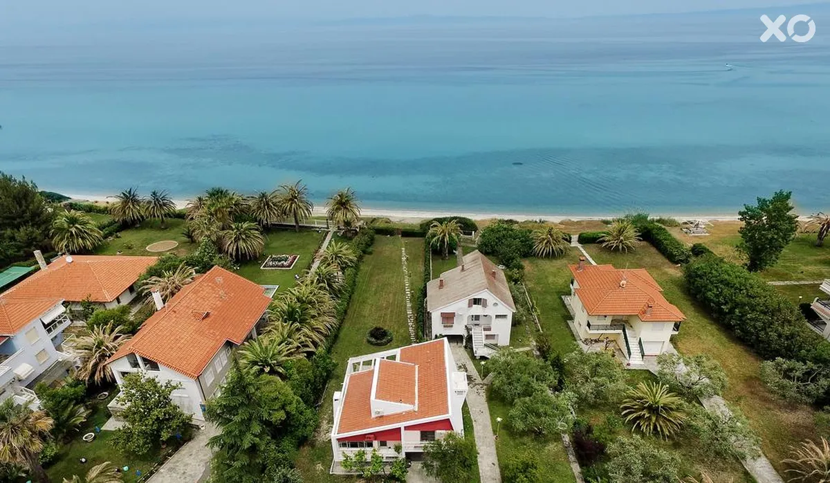 Hestia Beachfront Villa