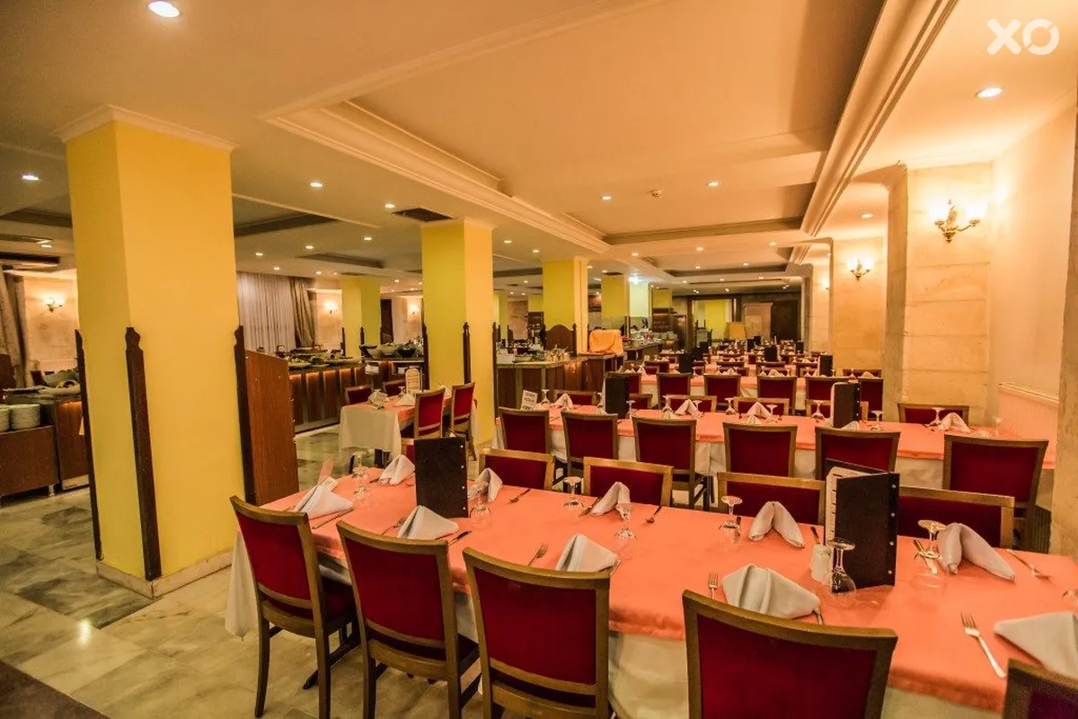 Tassaray Hotel