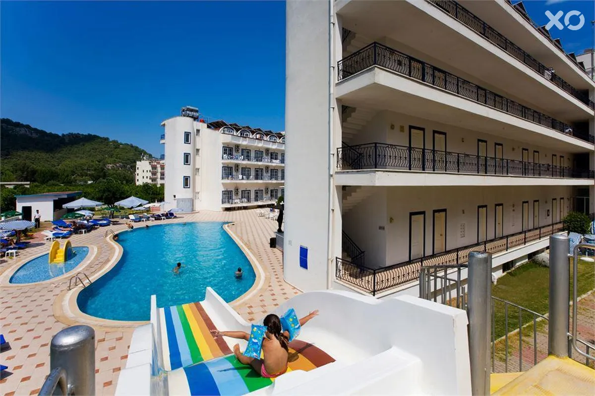 Ares Blue Hotel