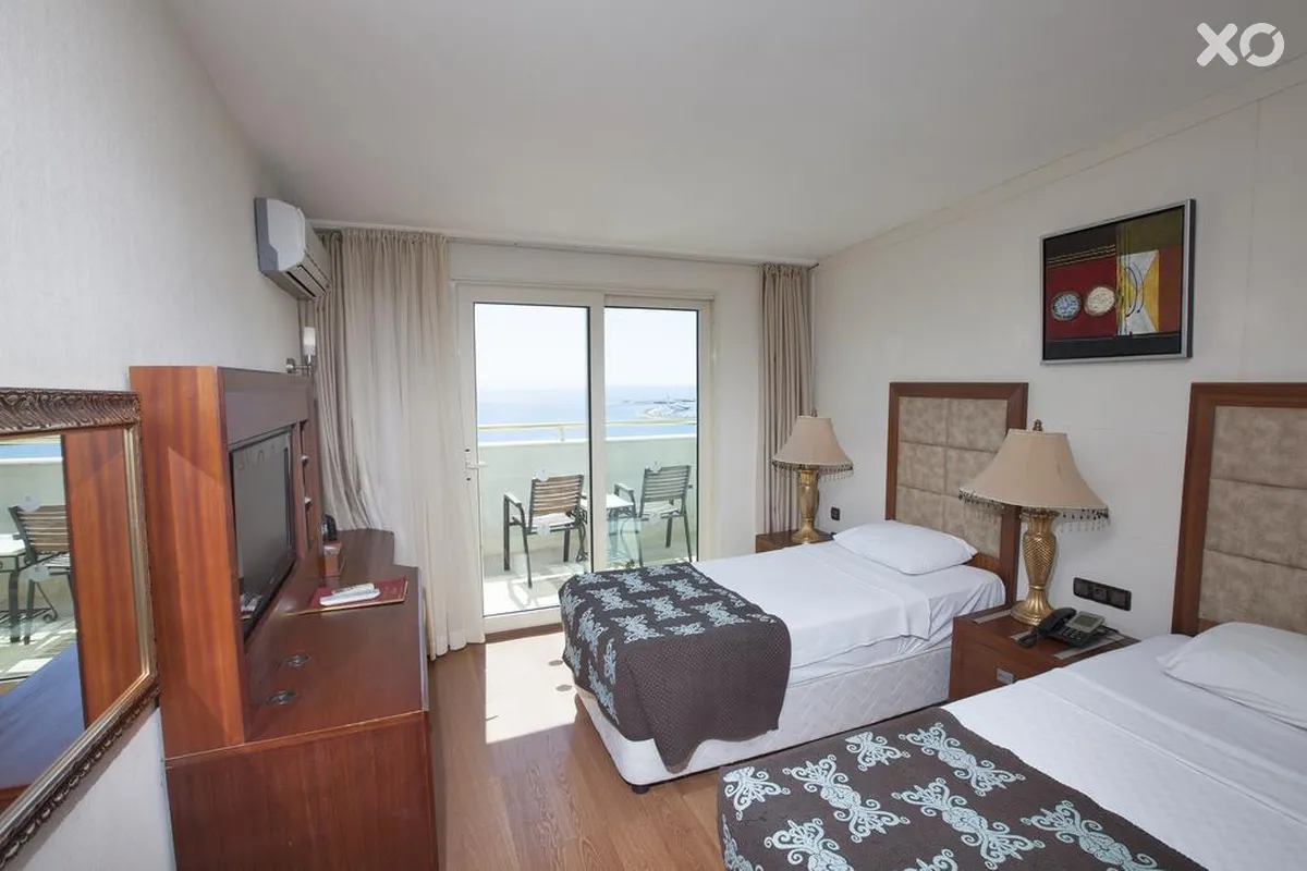 Laur Hotels Experience & Elegance
