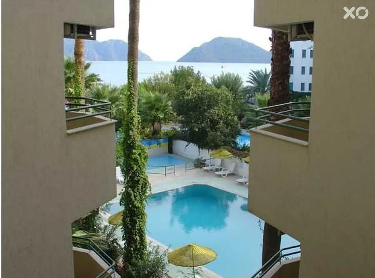 Amos Hotel