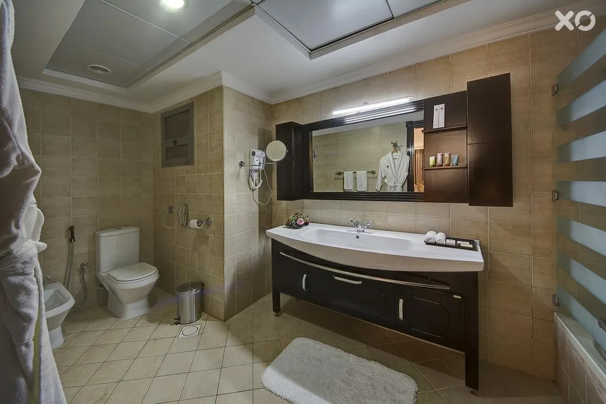 Ewan Ajman Suites Hotel
