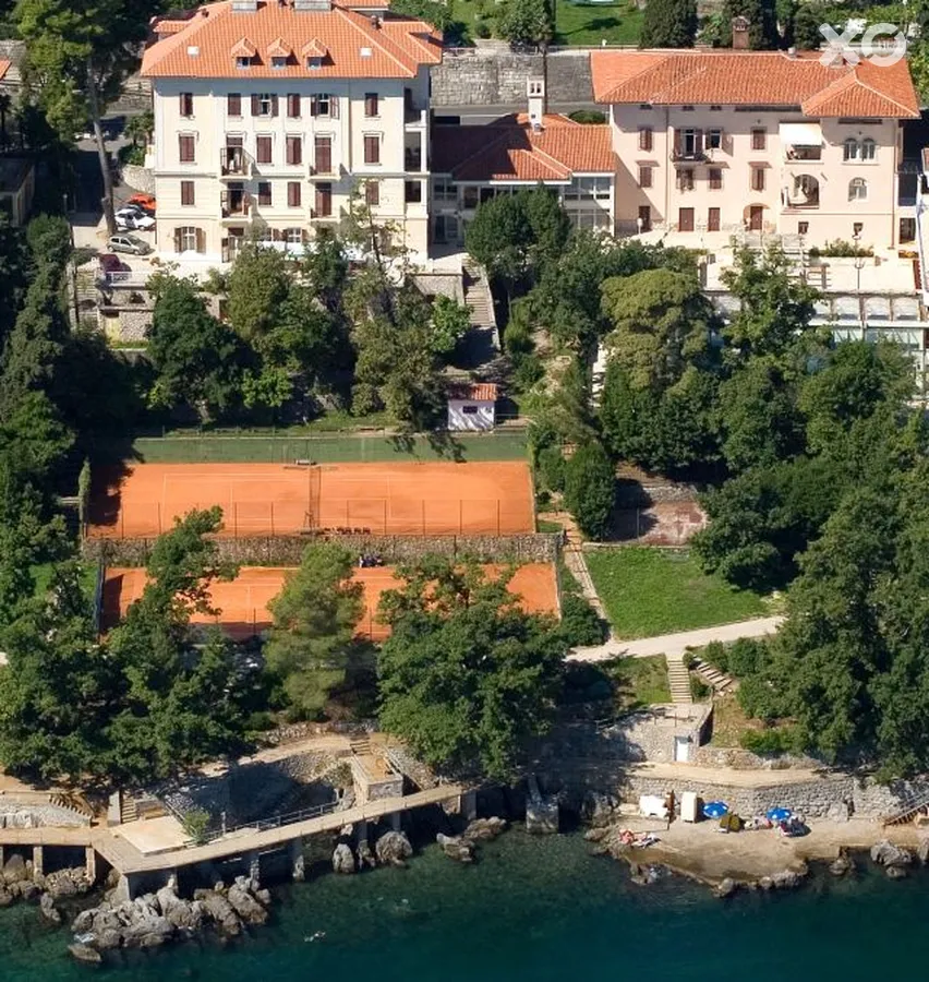 Lovran Hotel