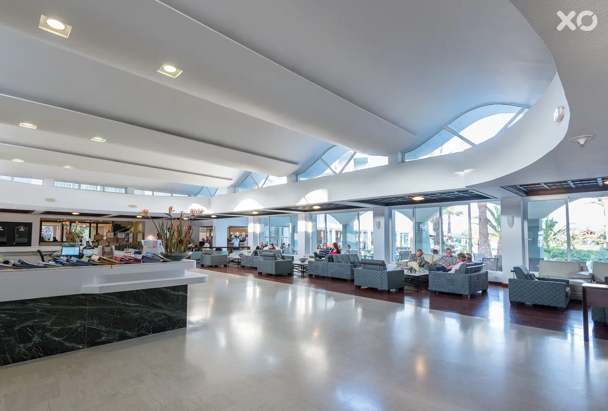 Apollo Beach Hotel