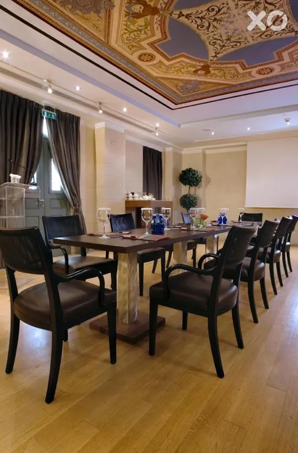 Eridanus Luxury Hotel