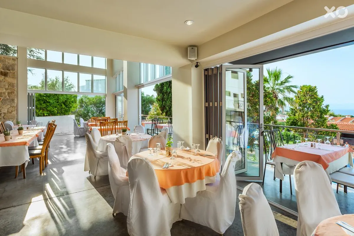 Kriopigi Hotel