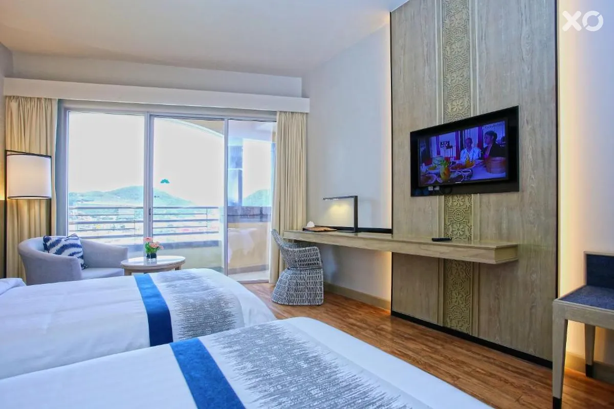 The Royal Paradise Hotel & Spa