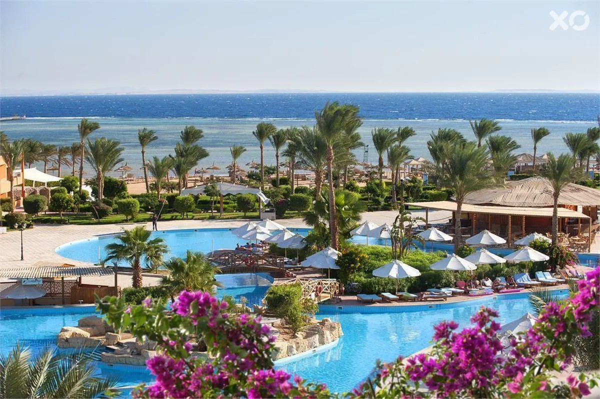 Amwaj Oyoun Resort & Spa