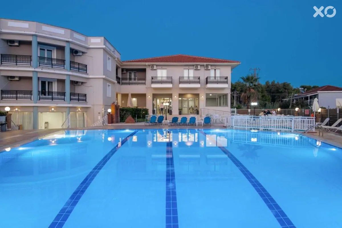 Karras Hotel