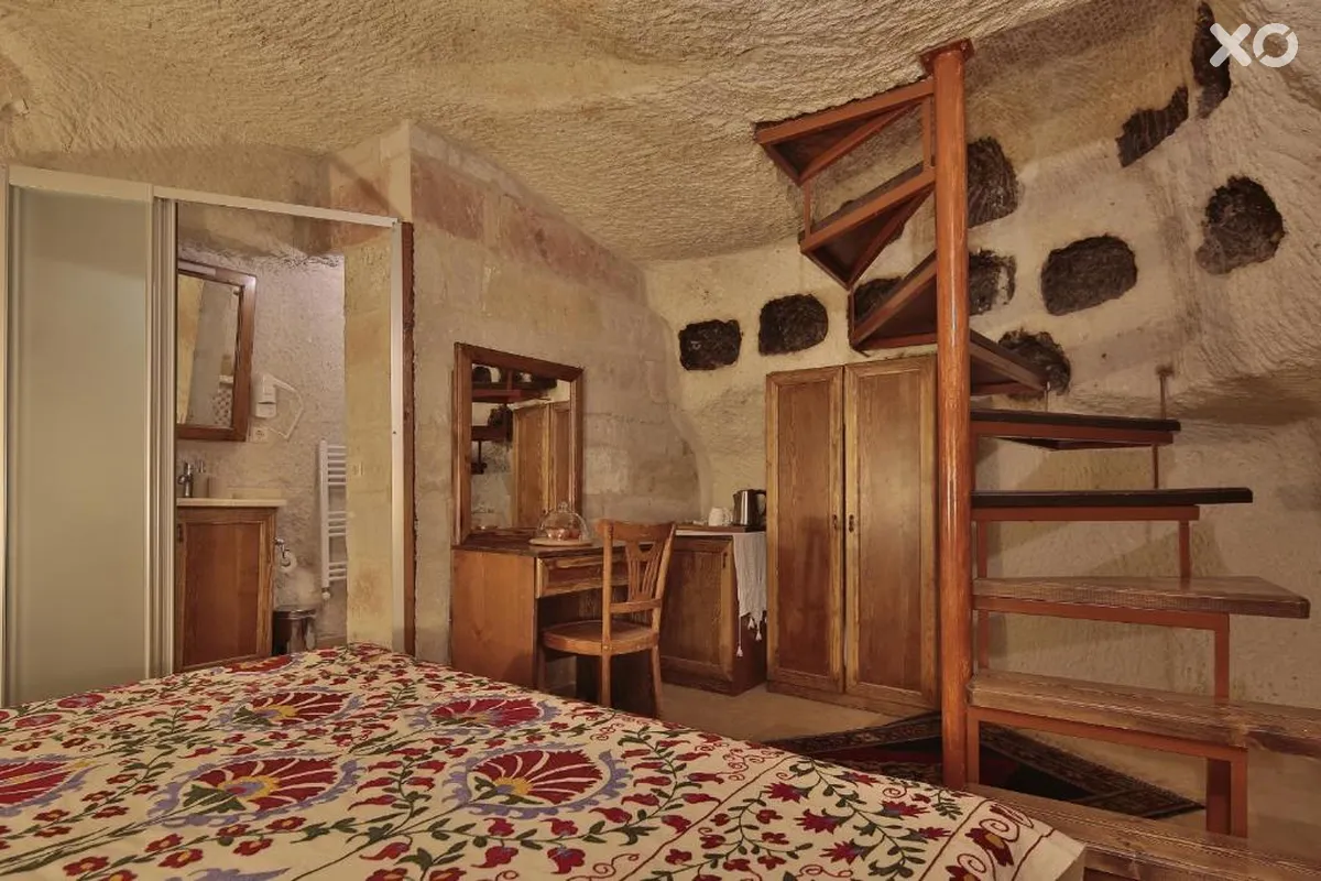 Amber Cave Suites