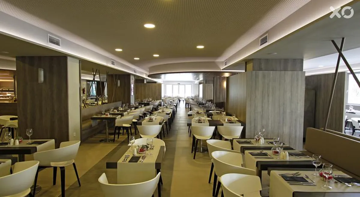 Tonga Tower Design Hotel & Suites