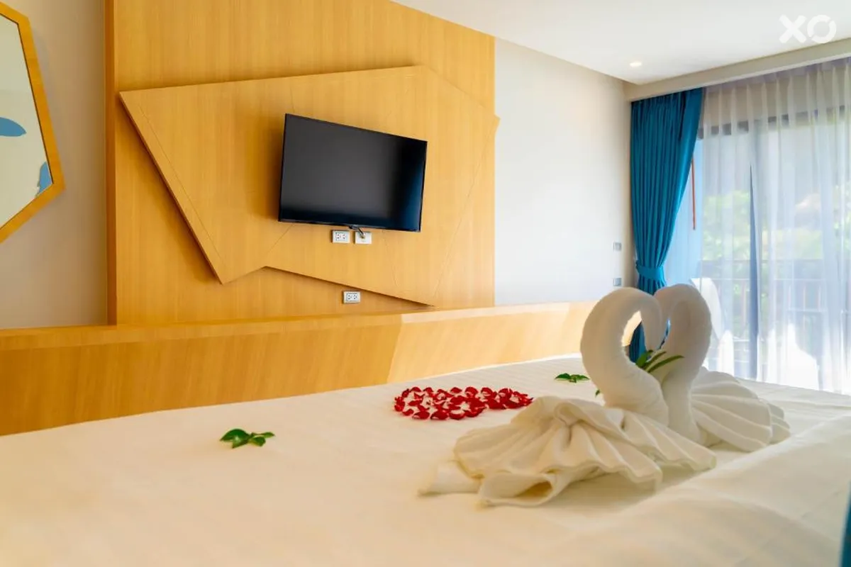 Golden Paradise Hotel