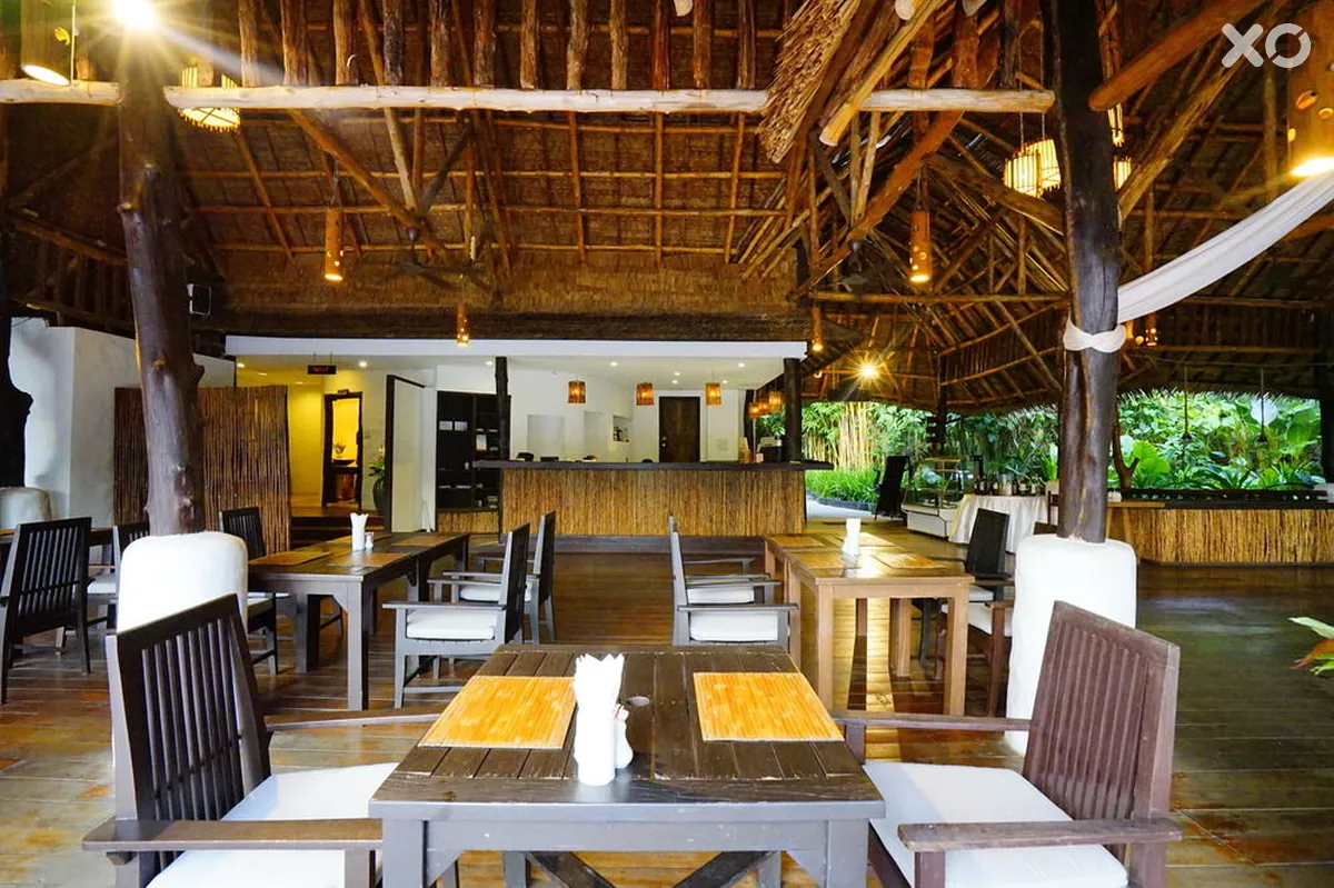 Aana Resort & Spa