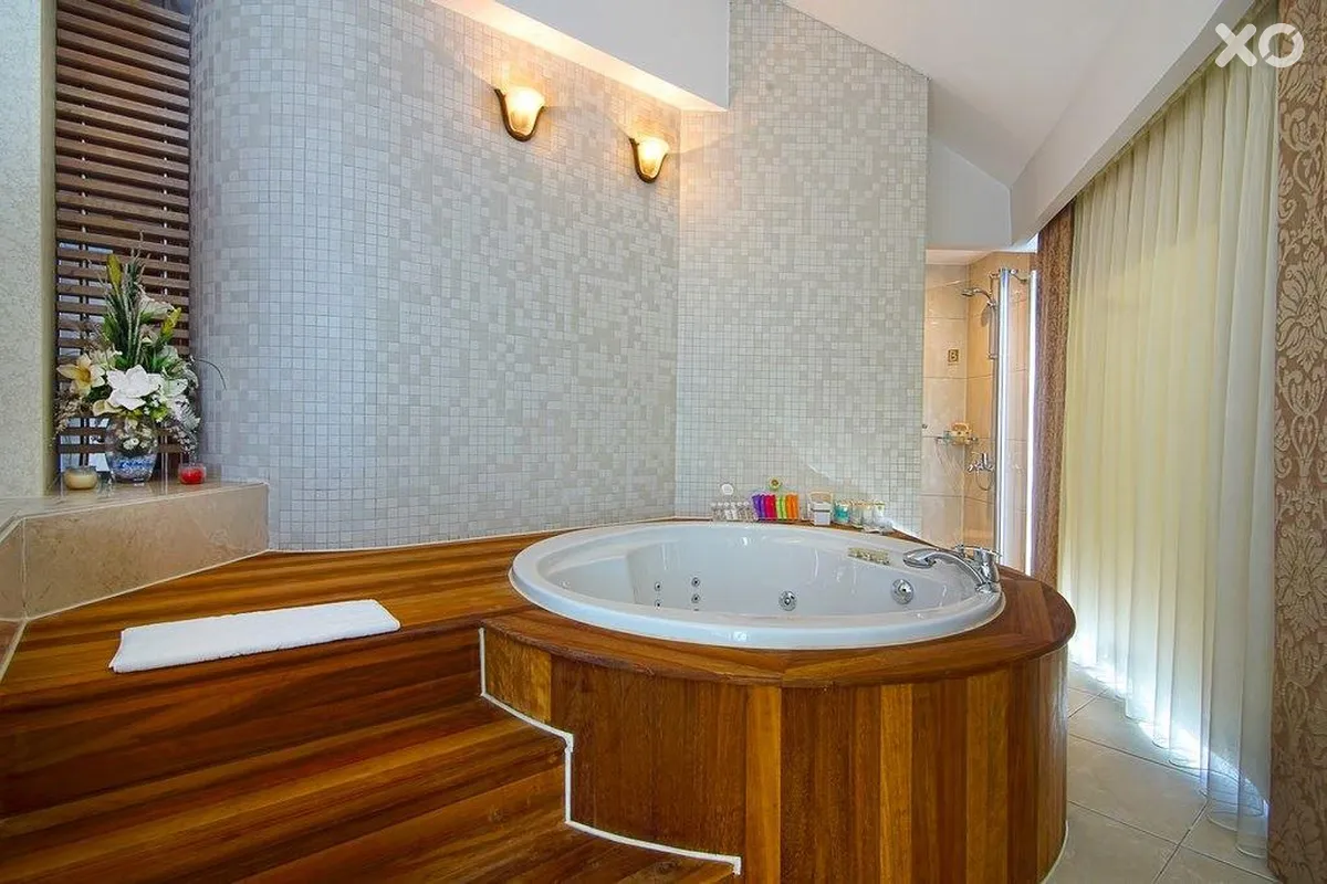 Baia Lara Hotel