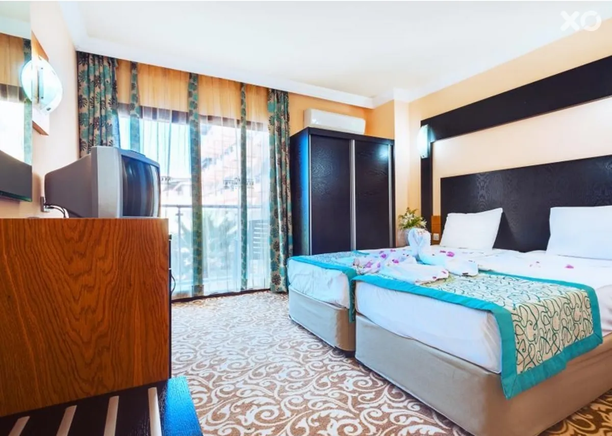 M.C. Mahberi Beach Hotel