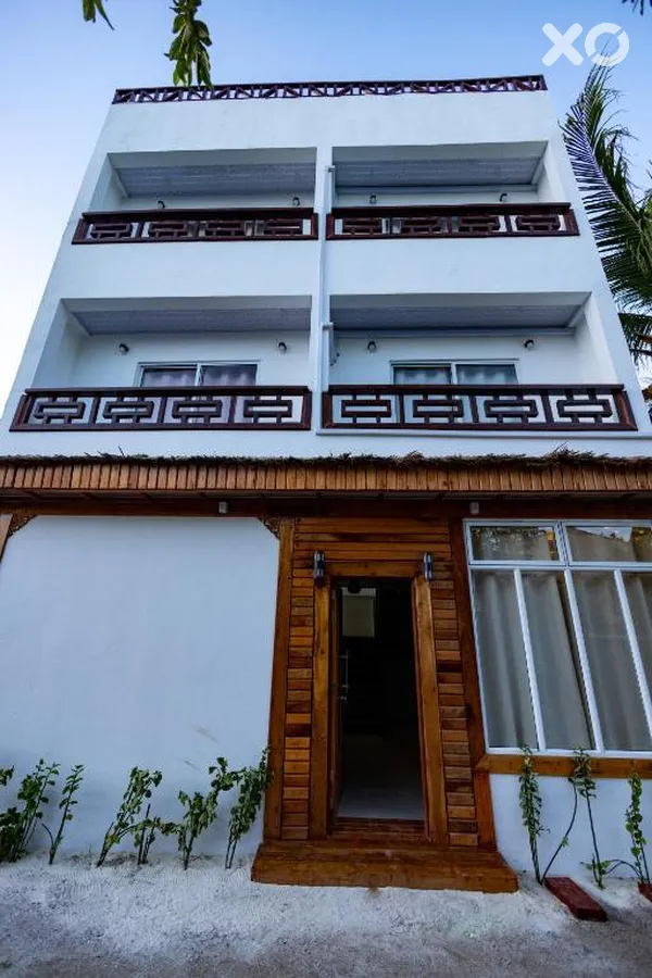 Batuta Maldives Fourson