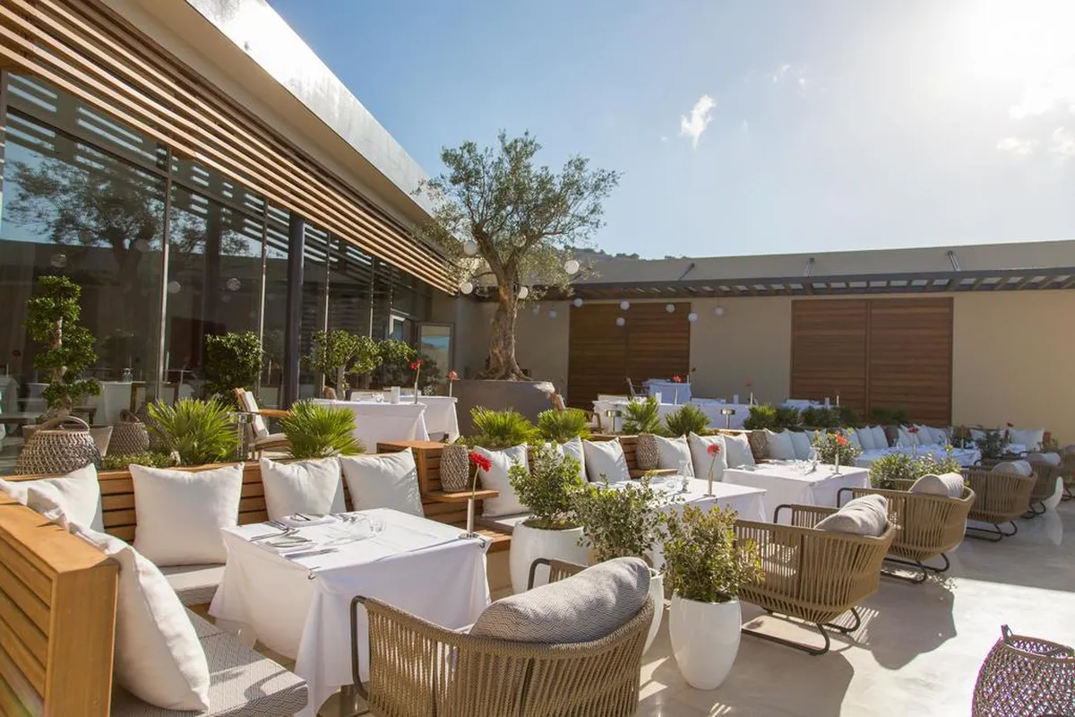 Lindos Blu Luxury Hotel & Suites