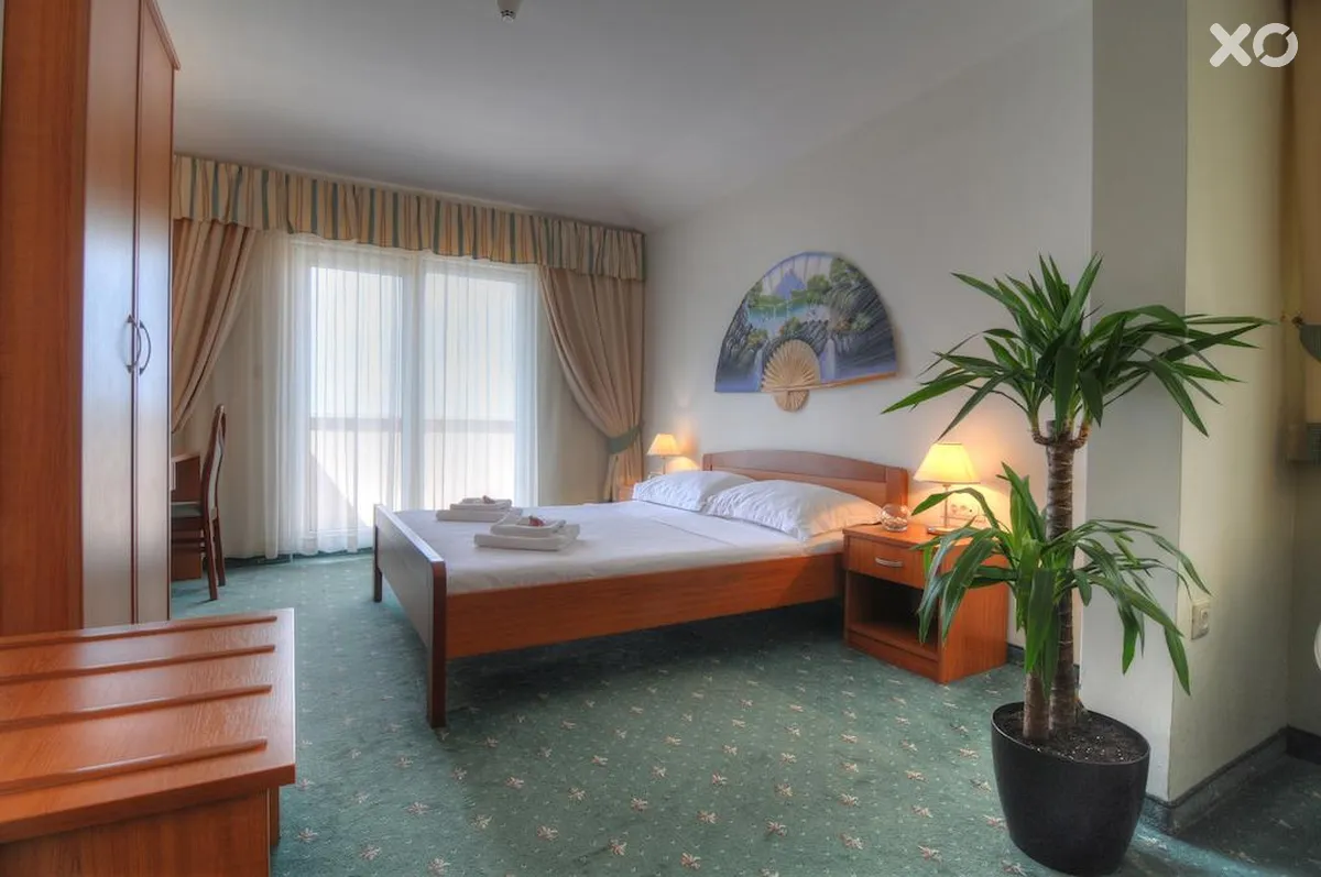 Rosina Hotel