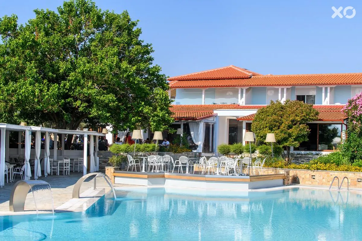 Antigoni Beach Resort Hotel & Suites