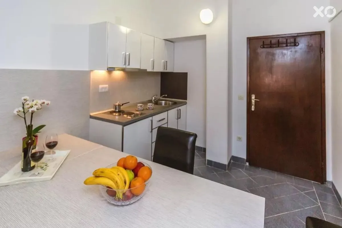 Popovic Apartments