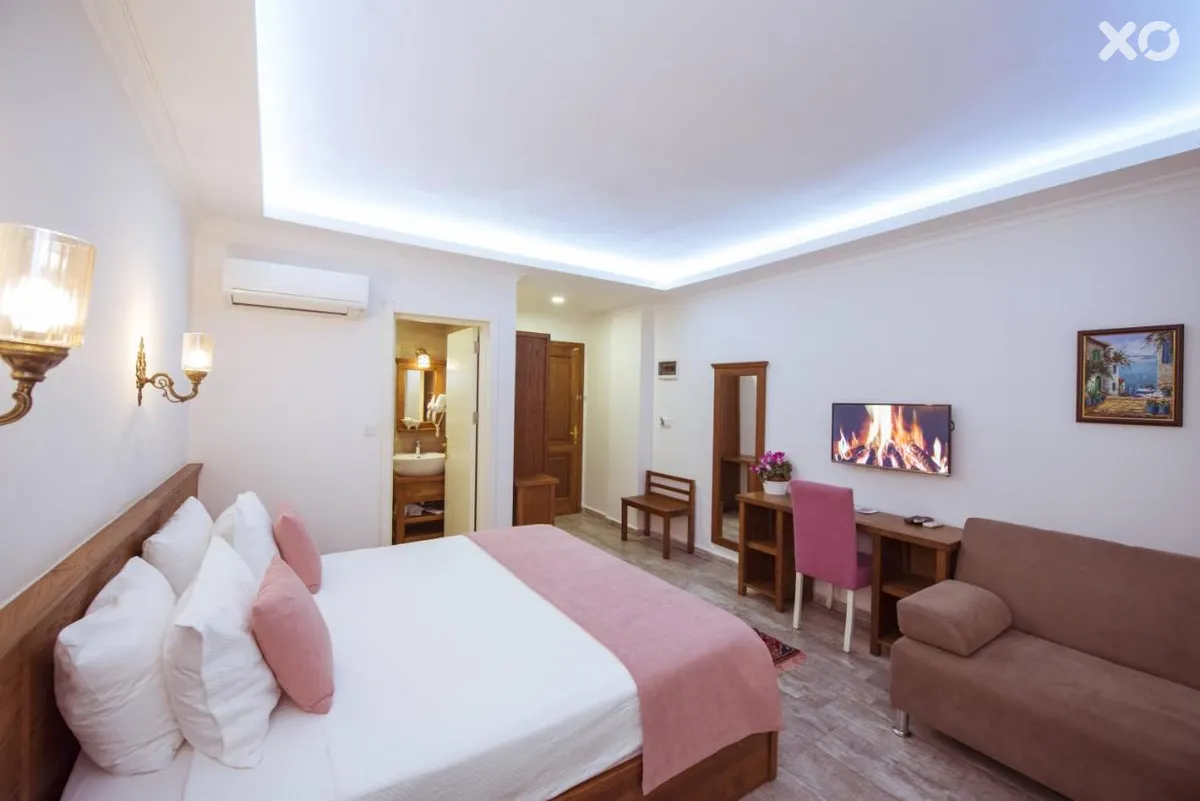 Infinity City Hotel
