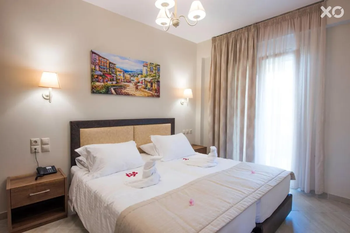 Robolla Beach Aparthotel