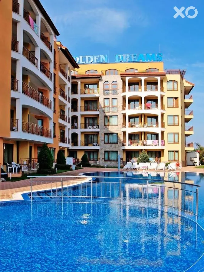 Golden Dreams Complex