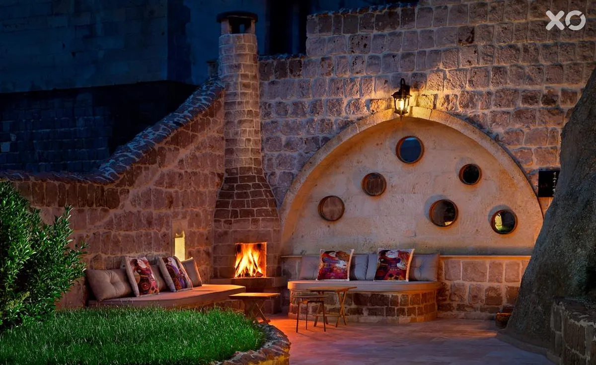 Seraphim Cave Hotel