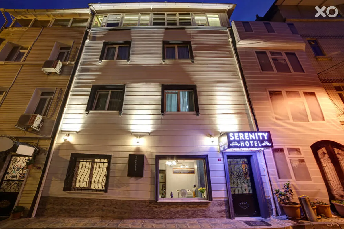 Serenity Hotel