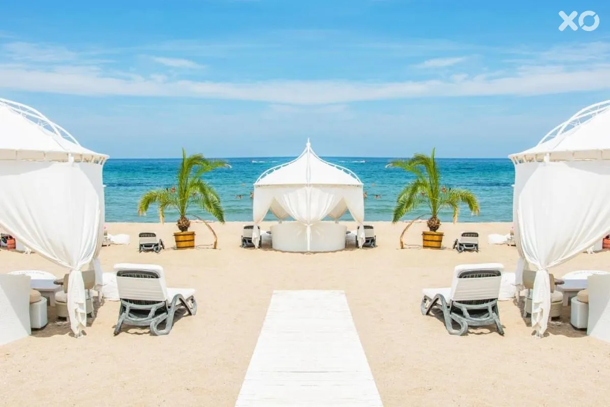 Oasis Resort & Spa