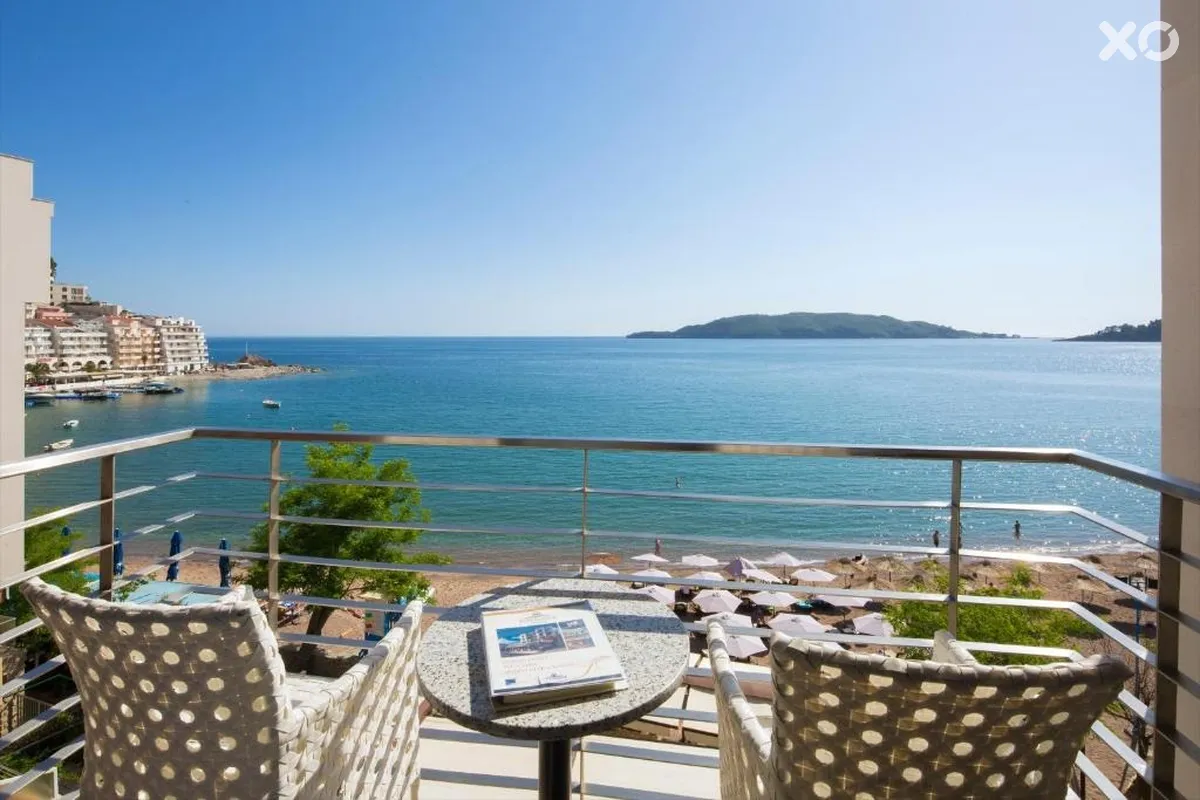 Aleksandar Hotel