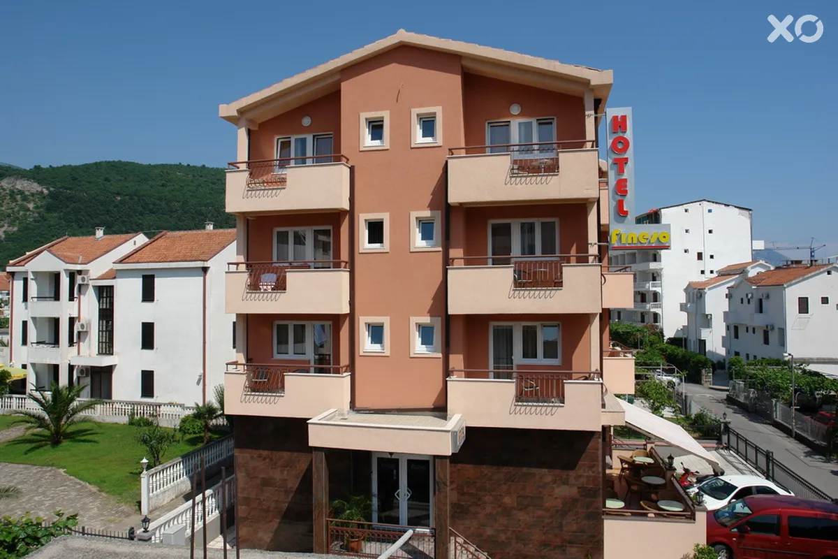 Fineso Garni Hotel